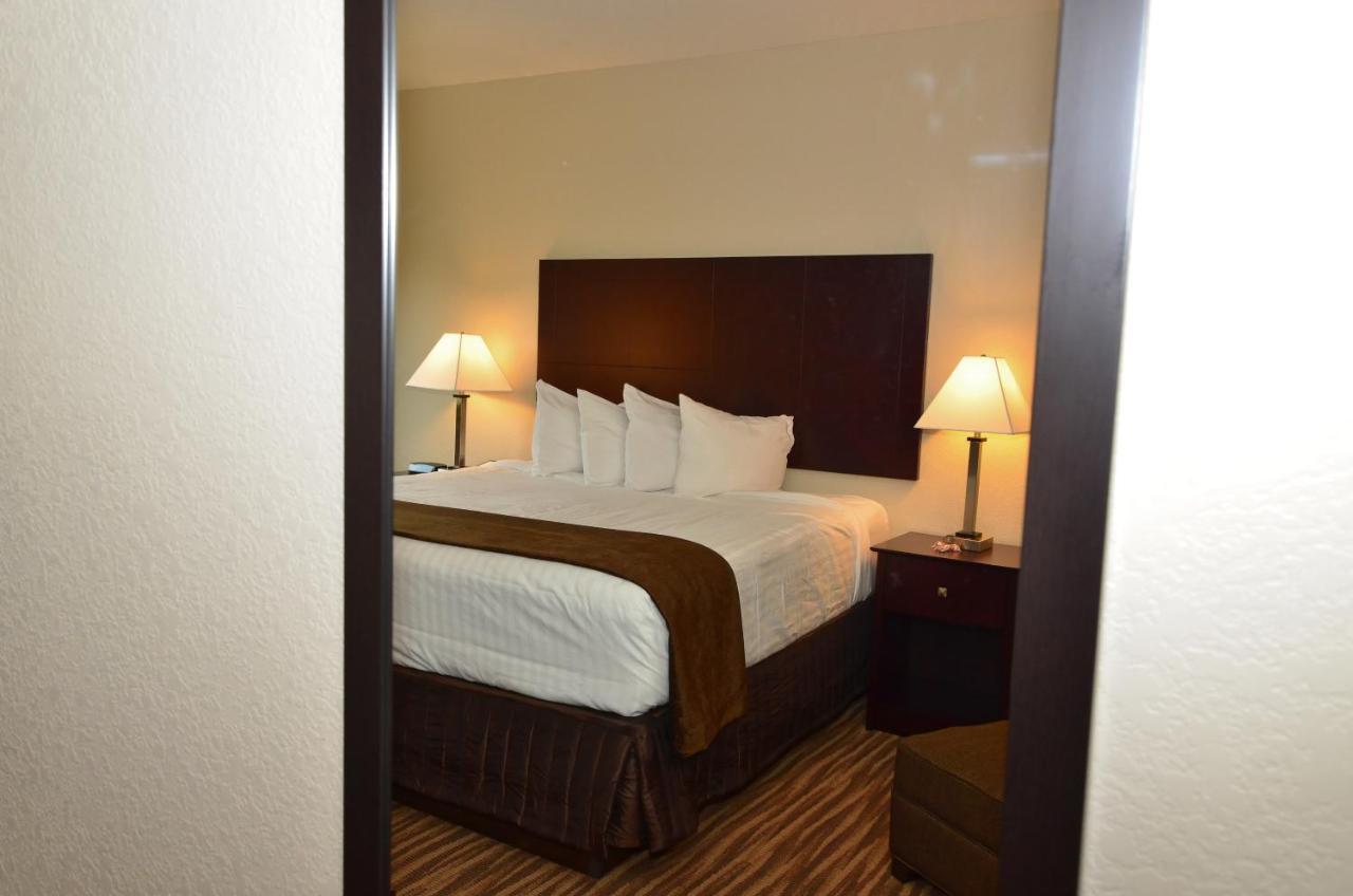 Cobblestone Inn & Suites - แคลเรียน ภายนอก รูปภาพ