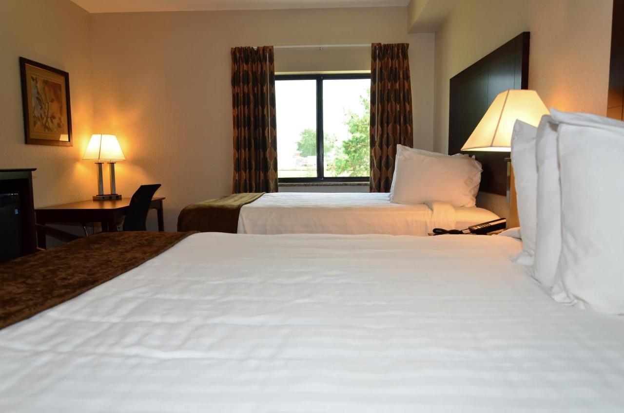 Cobblestone Inn & Suites - แคลเรียน ภายนอก รูปภาพ